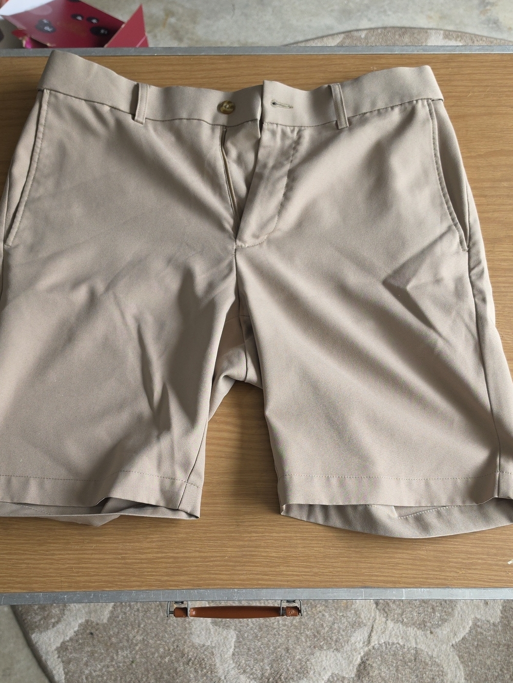 Grand Slam Men's Flat-Front Shorts in Khaki (2)